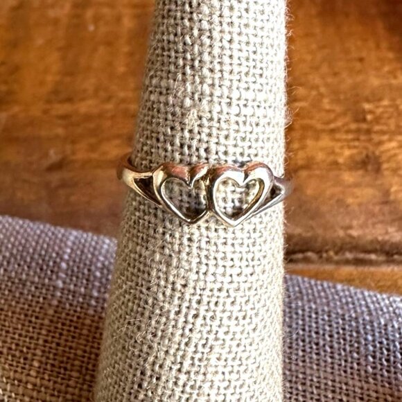 Estate Jewelry - Sterling Silver Double Hearts Ring Size 6 Petite Simple Design 925 Stamped